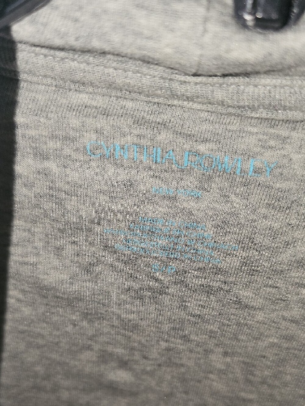 Cynthia Rowley Women's Light Gray Long Sleeve Turtleneck Top Size Small - Picture 3 of 5